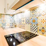 Le Charmant - Grand Studio Au Coeur Du Village Apartamento