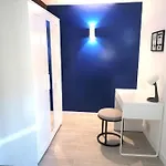 Apartamento Le Charmant - Grand Studio Au Coeur Du Village *