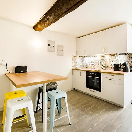 Le Charmant - Grand Studio Au Coeur Du Village Διαμέρισμα Saint-Jean-de-Védas