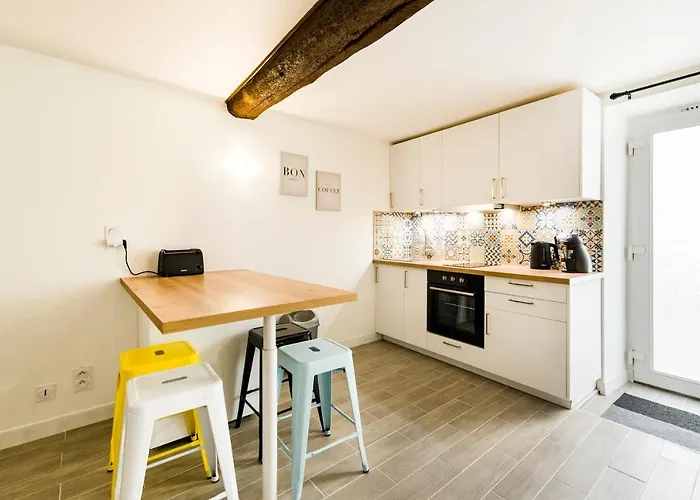 Le Charmant - Grand Studio Au Coeur Du Village Διαμέρισμα Saint-Jean-de-Védas